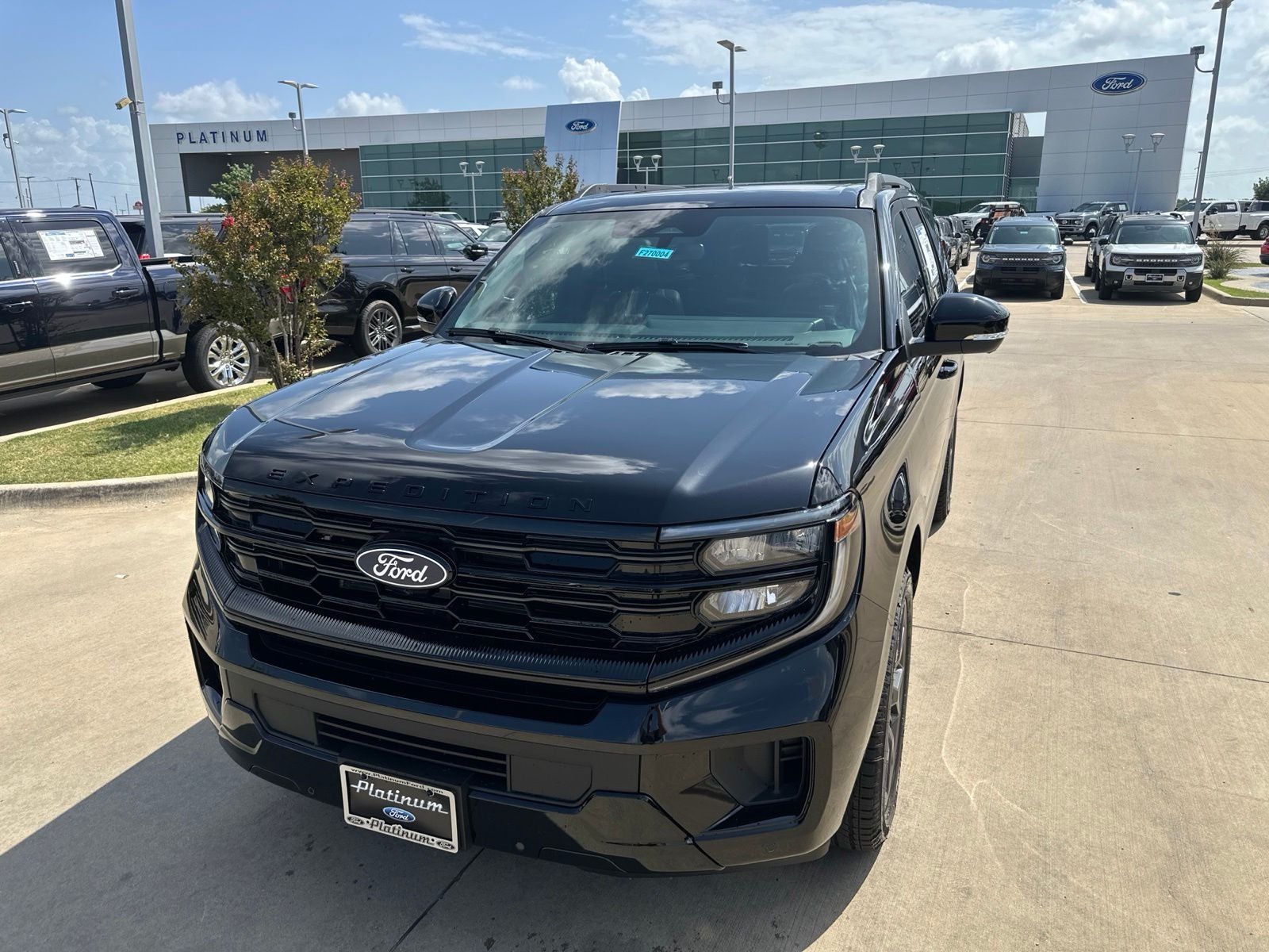 2027 Ford Expedition Platinum