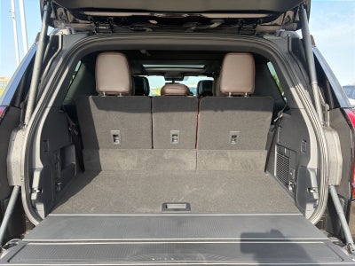 2027 Ford Expedition King Ranch