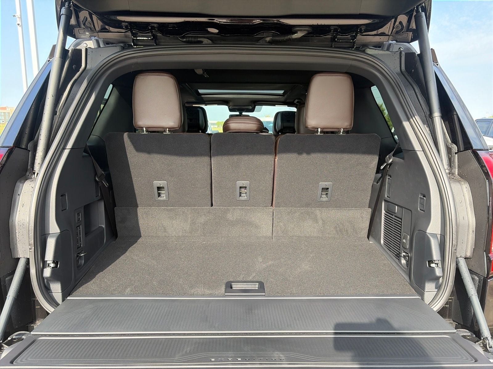 2027 Ford Expedition King Ranch
