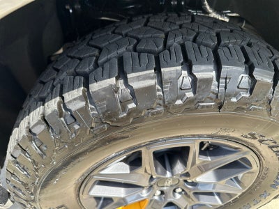 2027 Ford Expedition Tremor