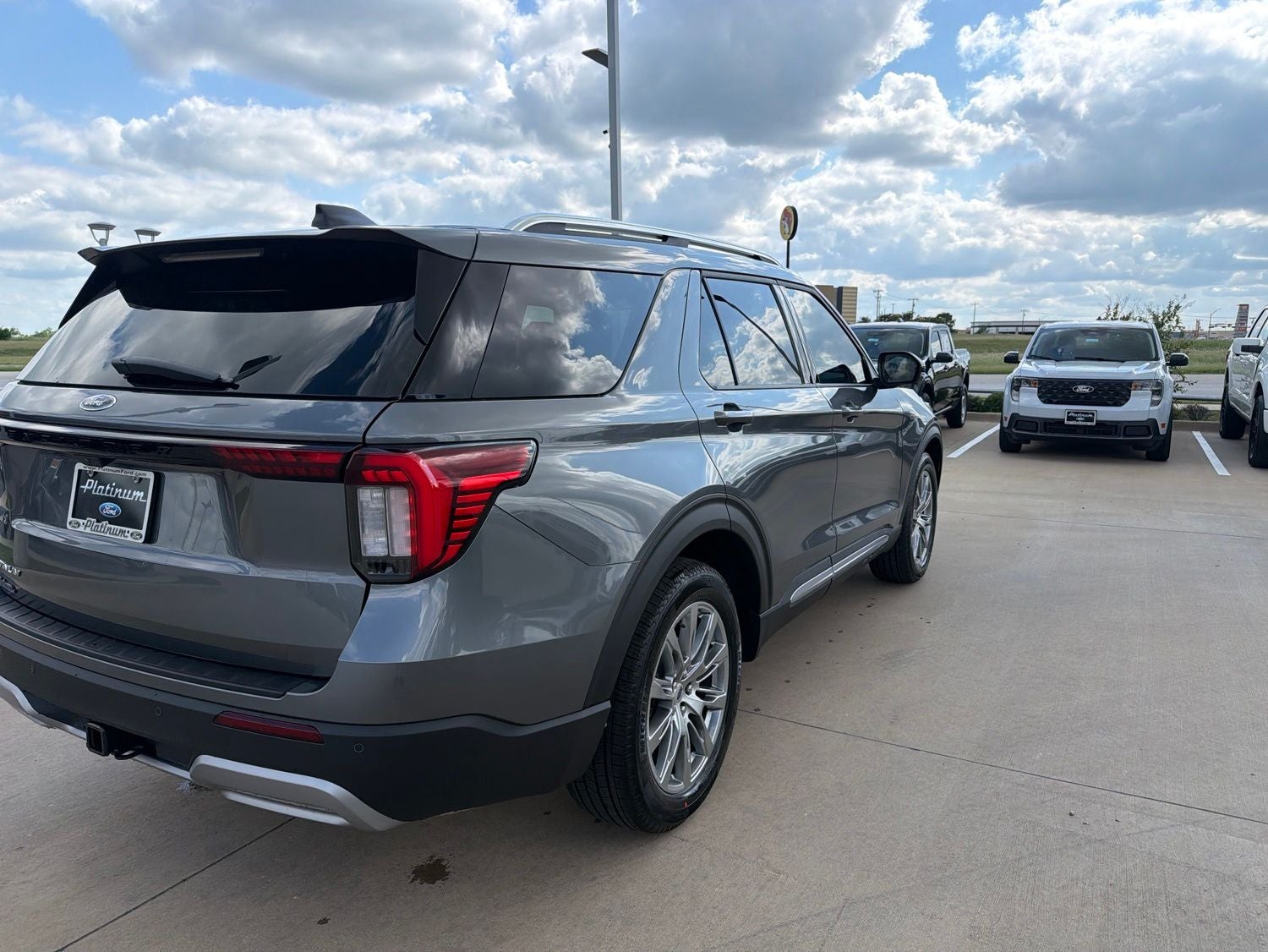 2026 Ford Explorer Platinum