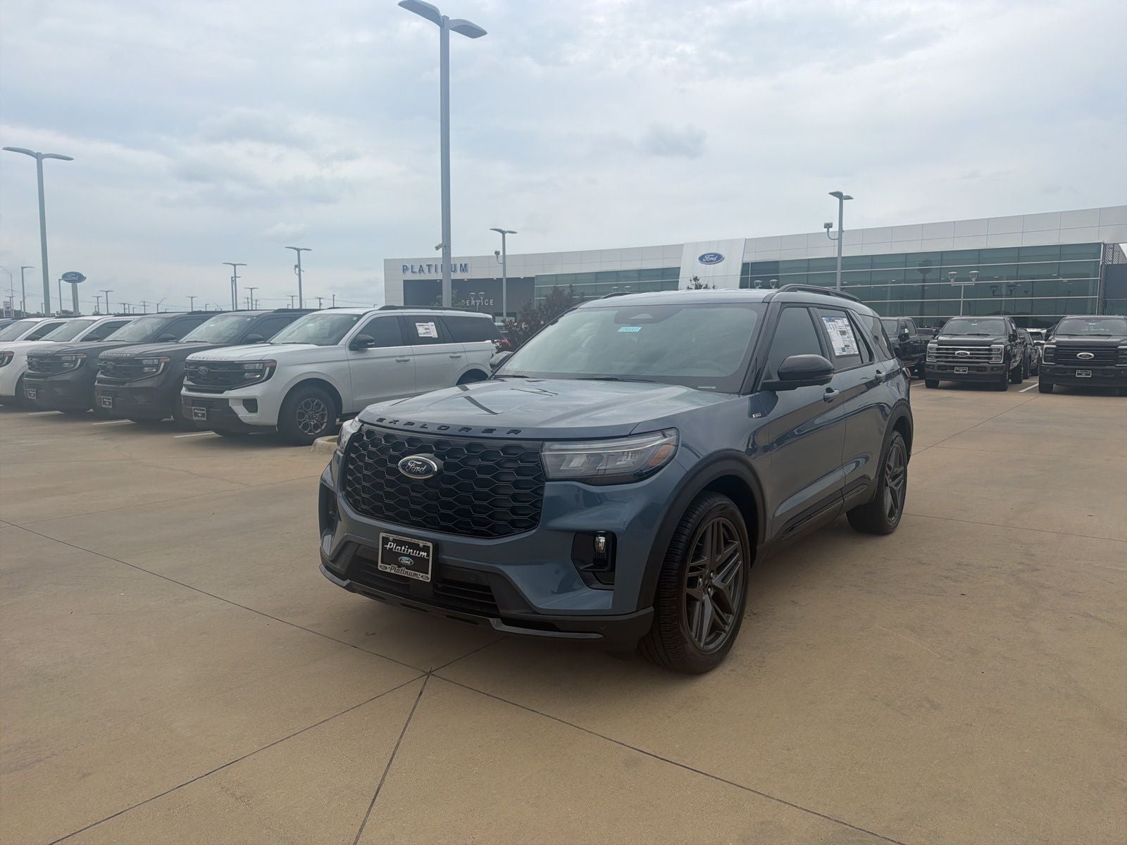 2026 Ford Explorer ST-Line