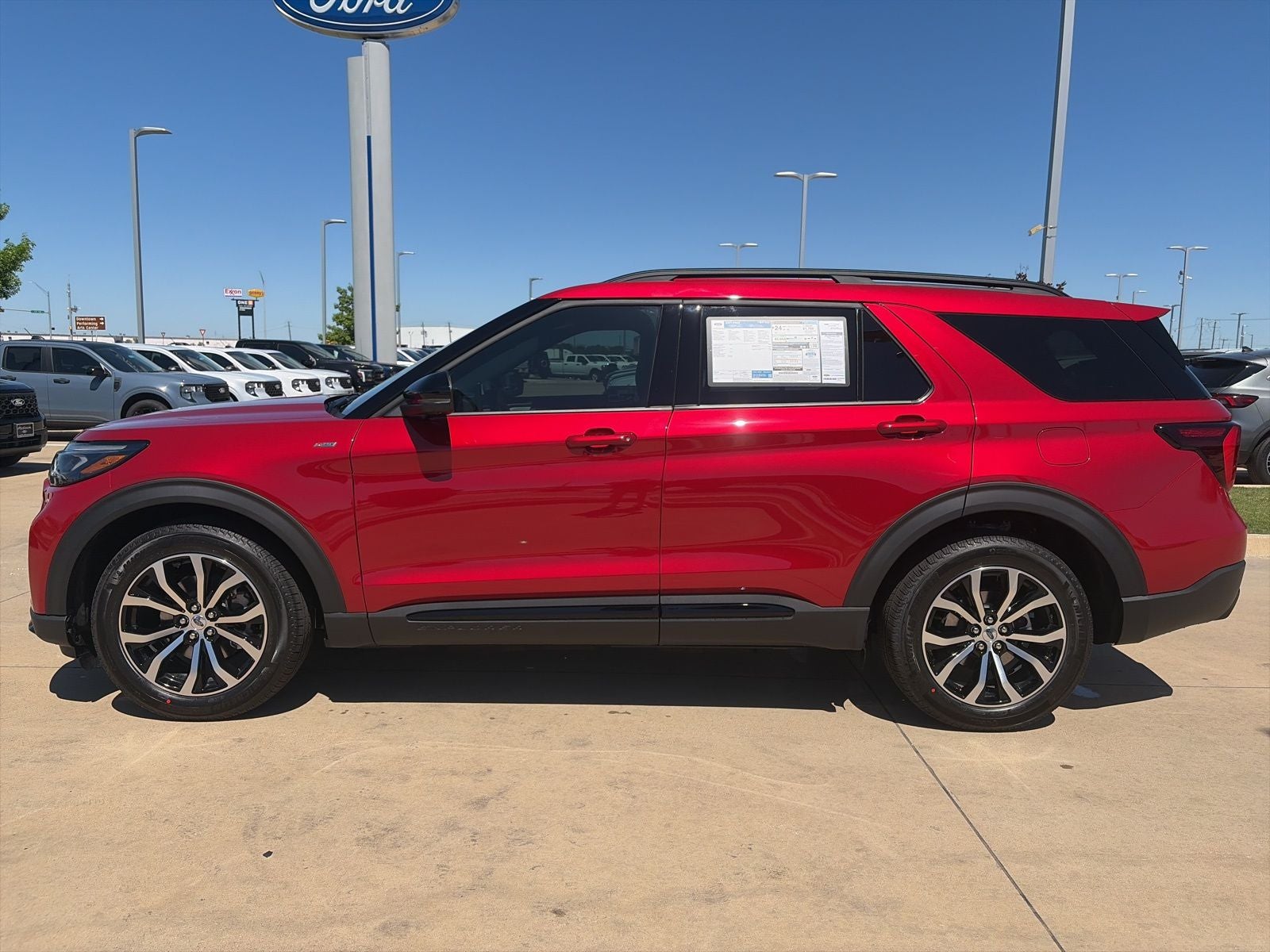 2026 Ford Explorer ST-Line