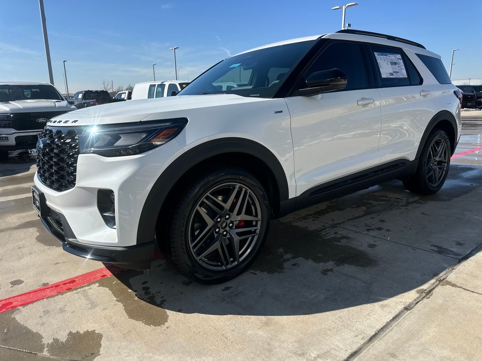 2026 Ford Explorer ST-Line