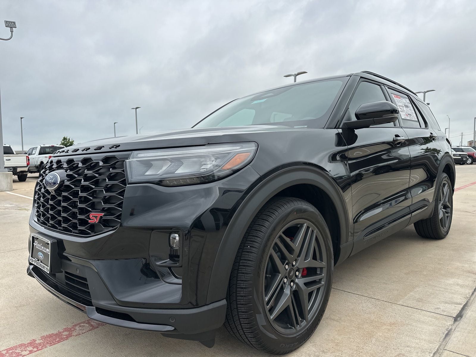 2025 Ford Explorer ST