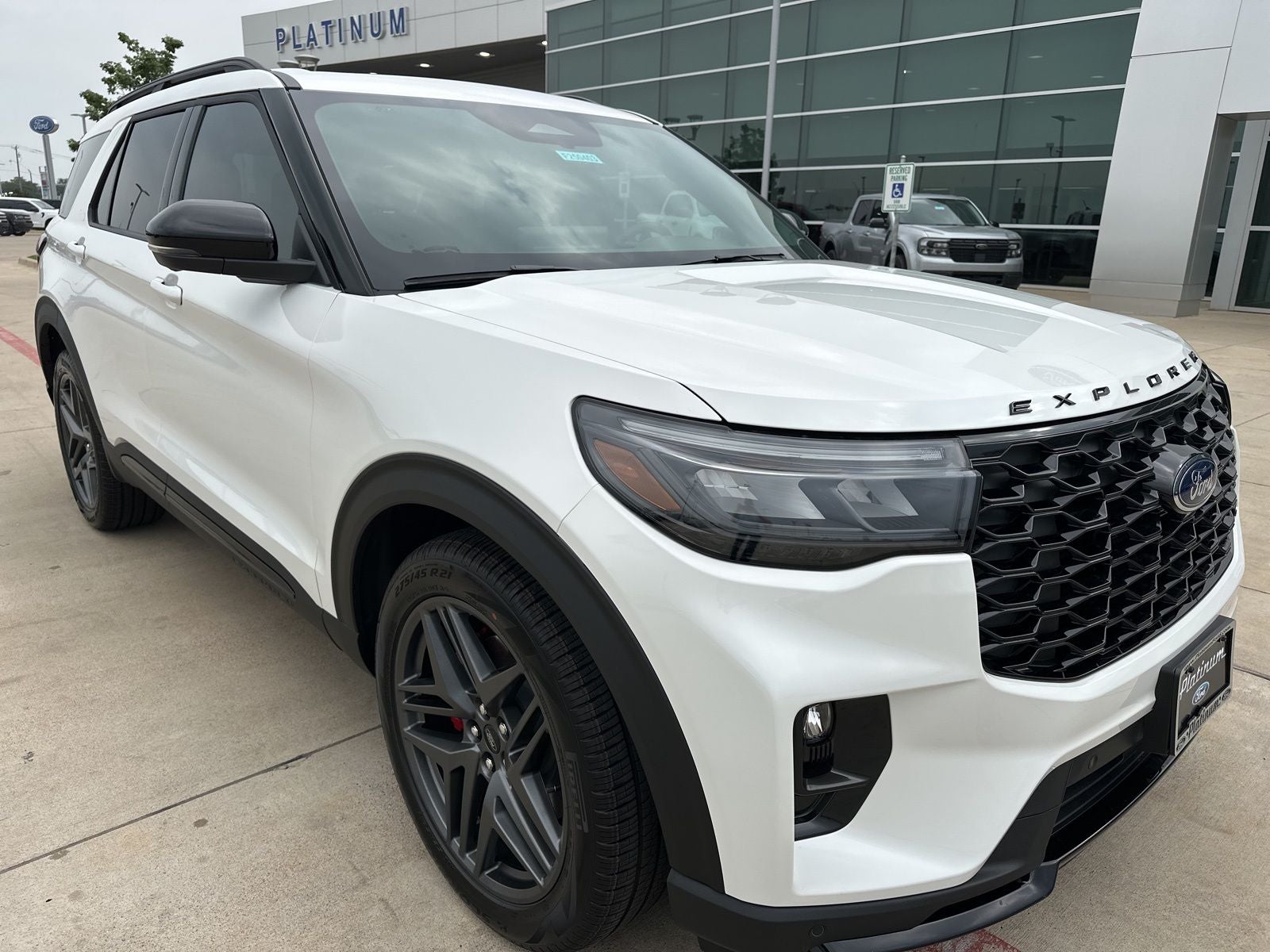 2025 Ford Explorer ST