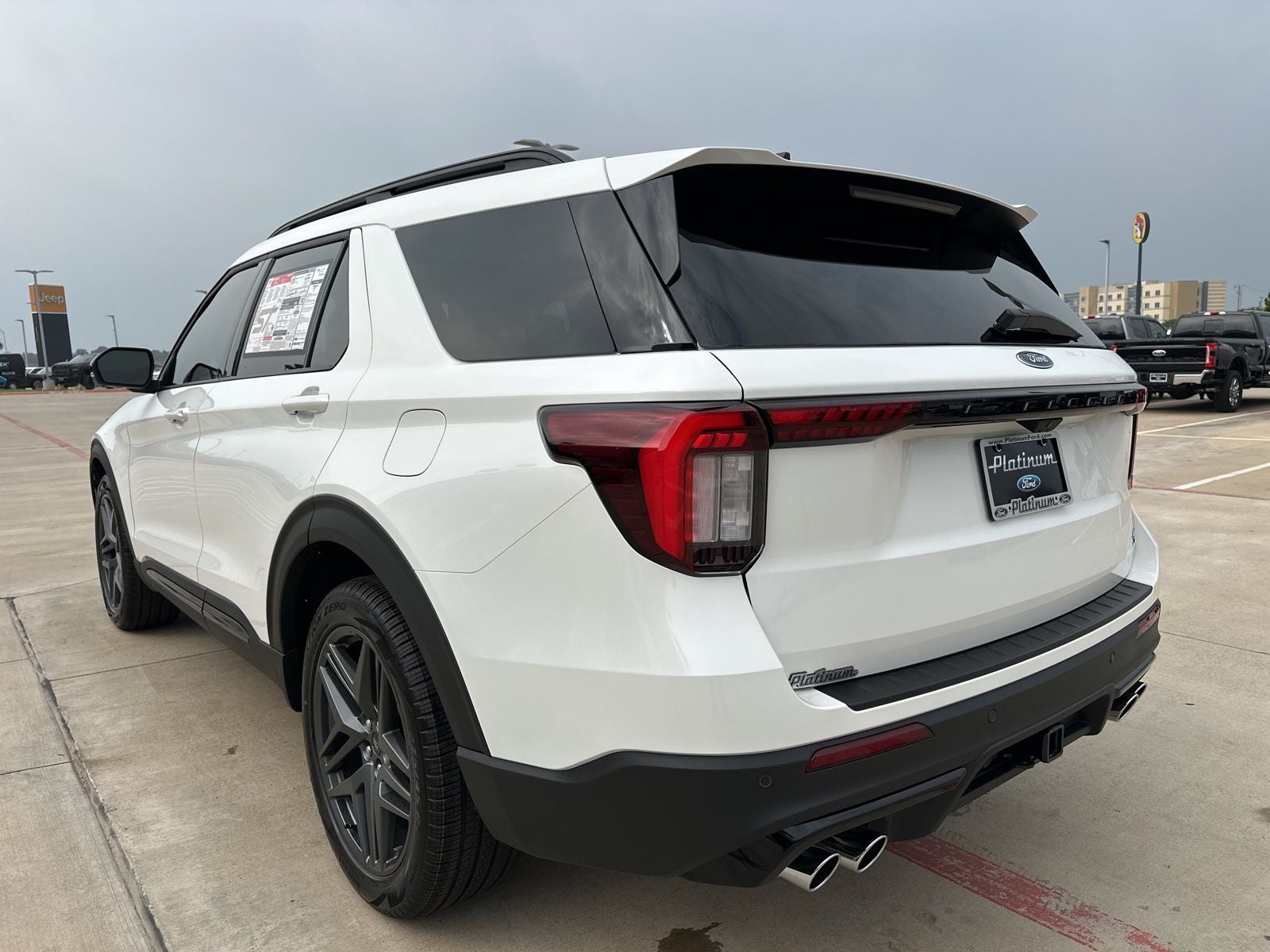 2025 Ford Explorer ST