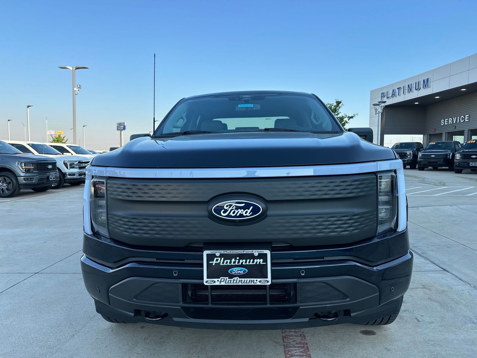 2025 Ford F-150 Lightning Flash