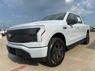 2025 Ford F-150 Lightning Flash