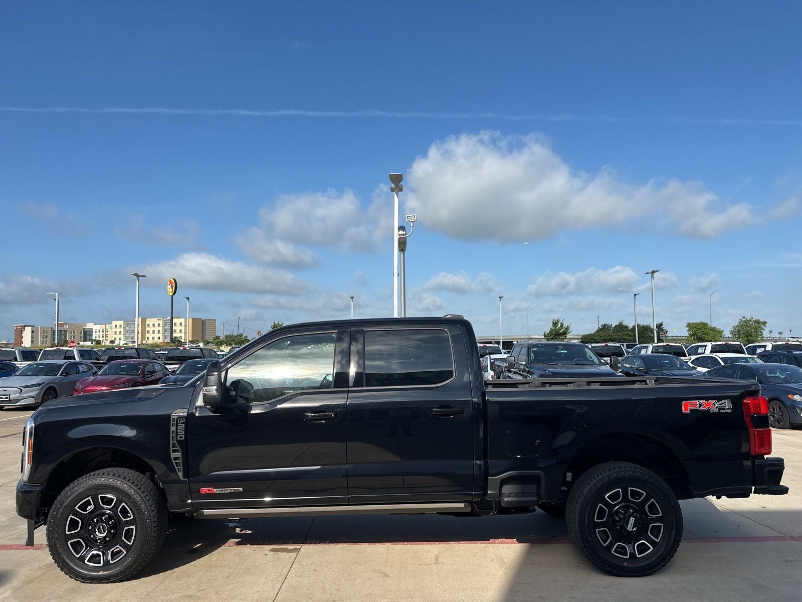 2025 Ford F-250SD Platinum