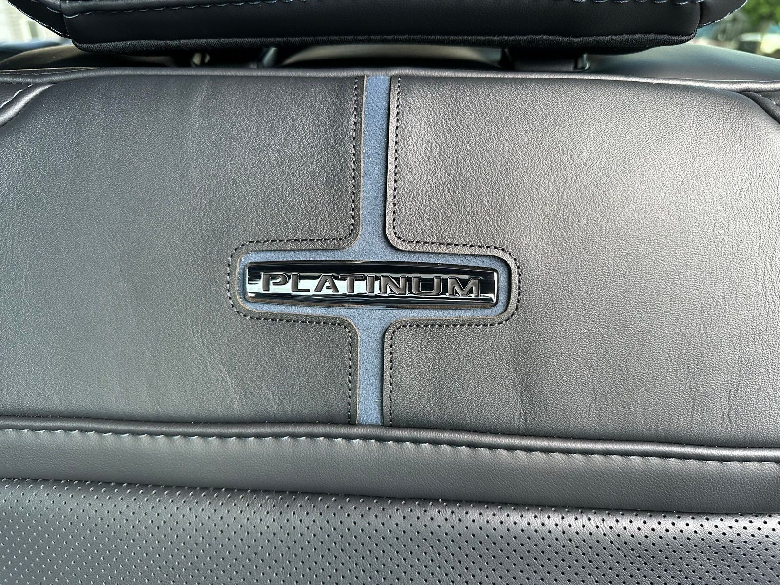 2025 Ford F-250SD Platinum