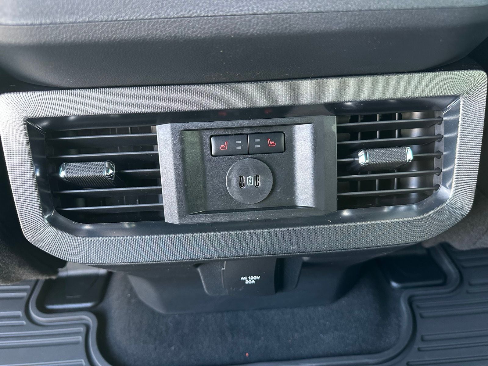 2025 Ford F-250SD Platinum