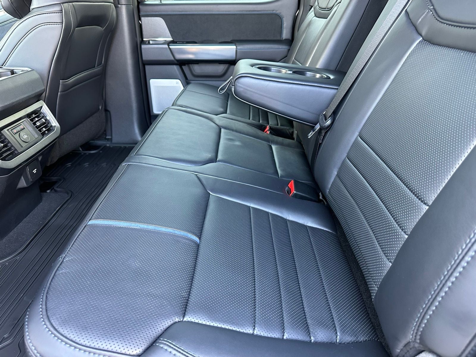 2025 Ford F-250SD Platinum