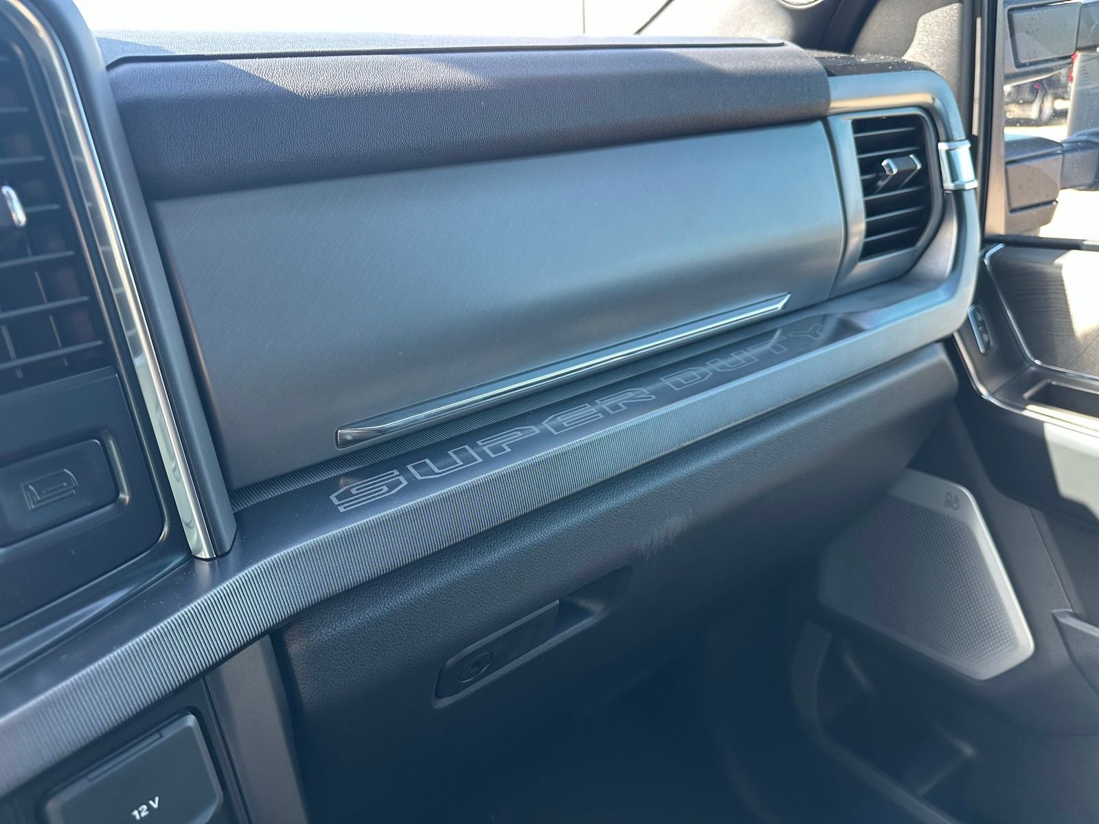 2025 Ford F-250SD Platinum