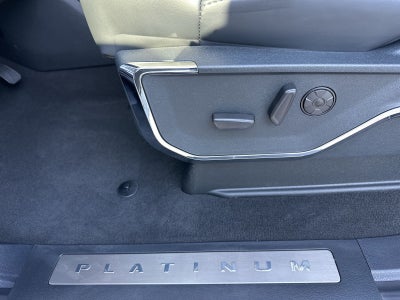 2025 Ford F-250SD Platinum