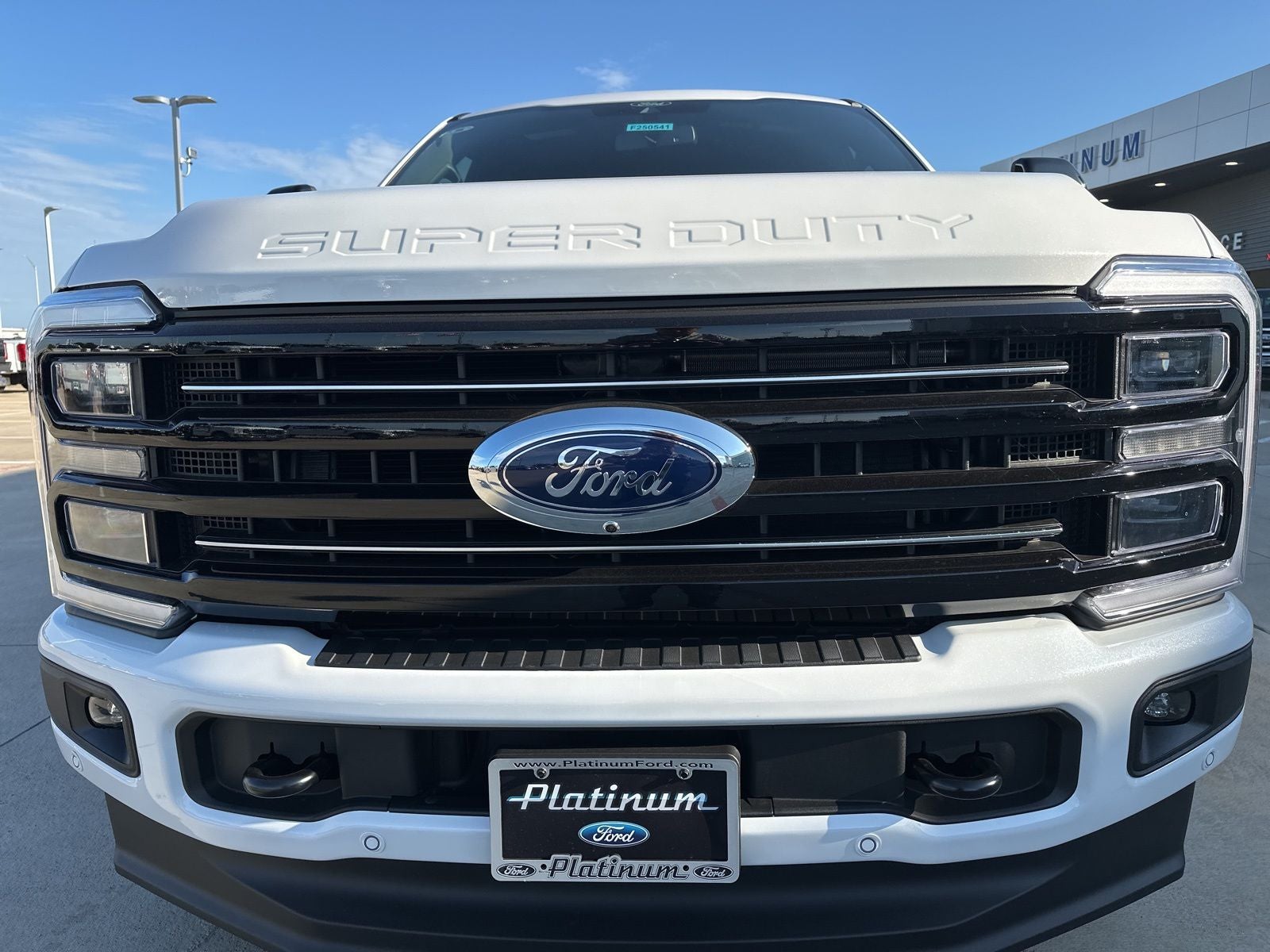 2025 Ford F-250SD Platinum