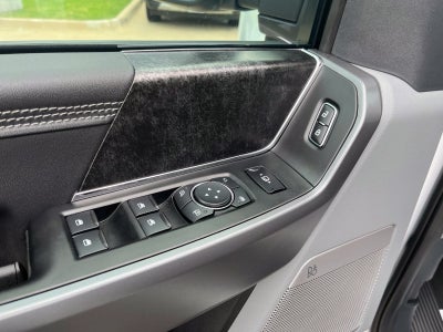 2027 Ford F-250SD XLT
