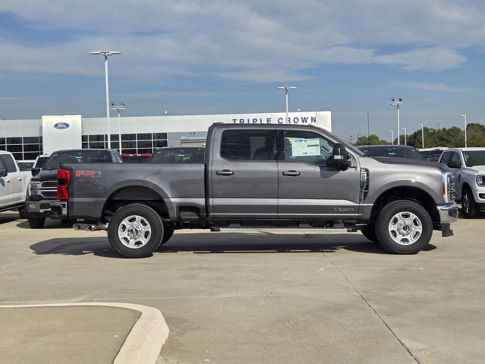 2026 Ford F-250SD XLT