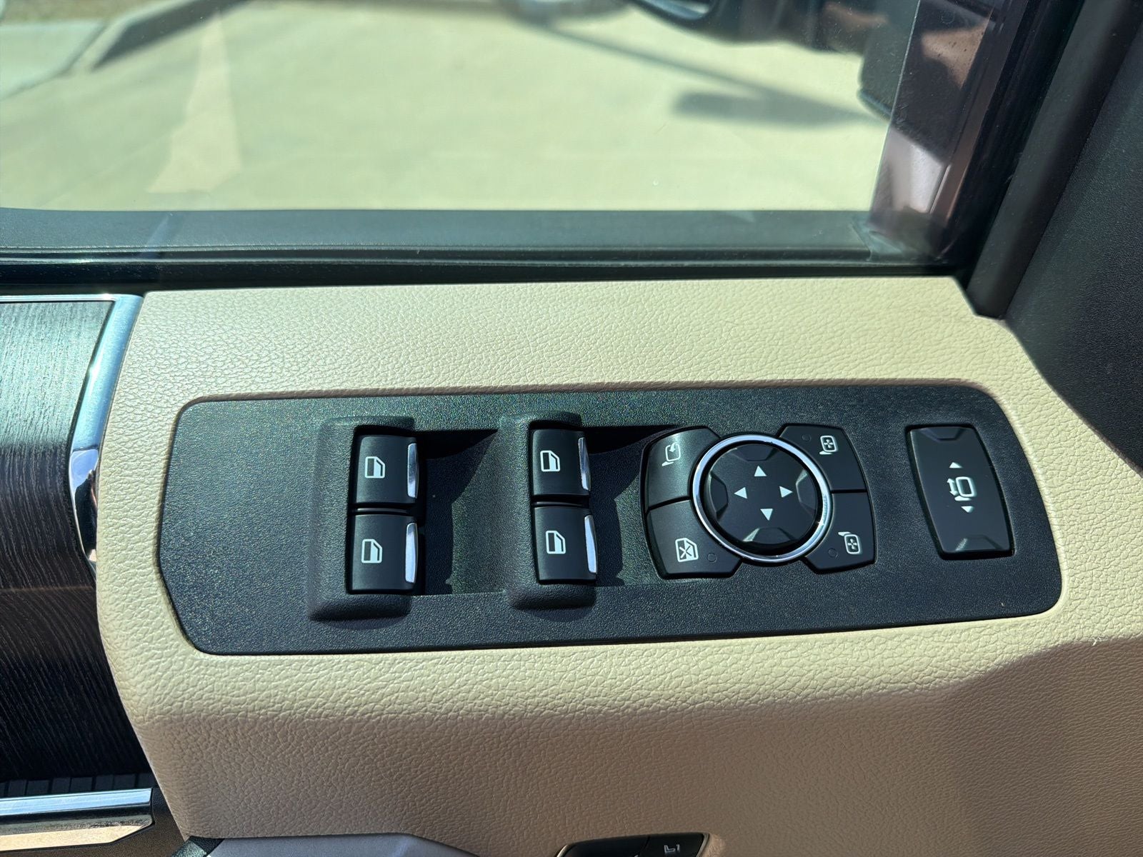 2020 Ford F-250SD Lariat