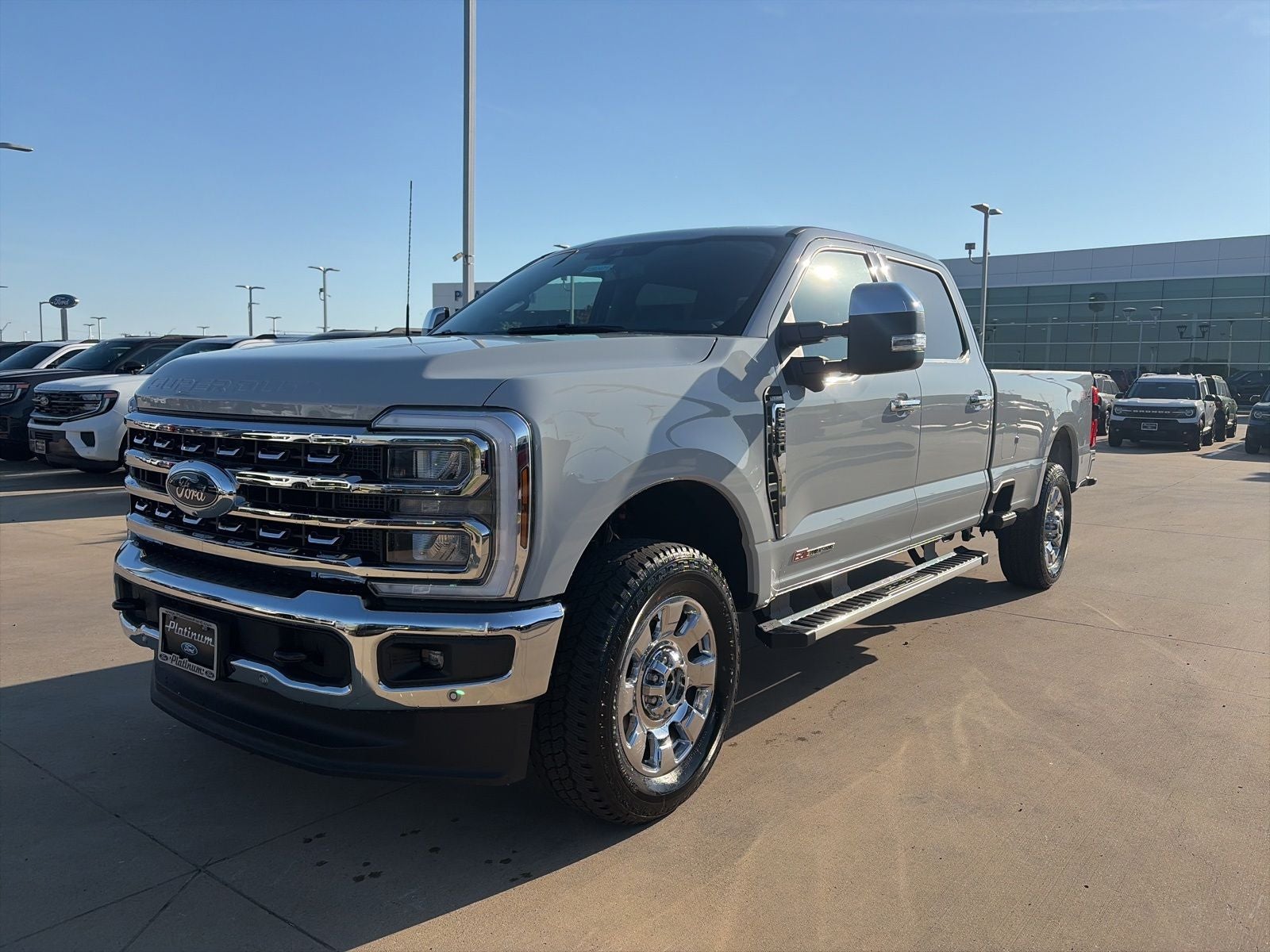 2026 Ford F-350SD Lariat
