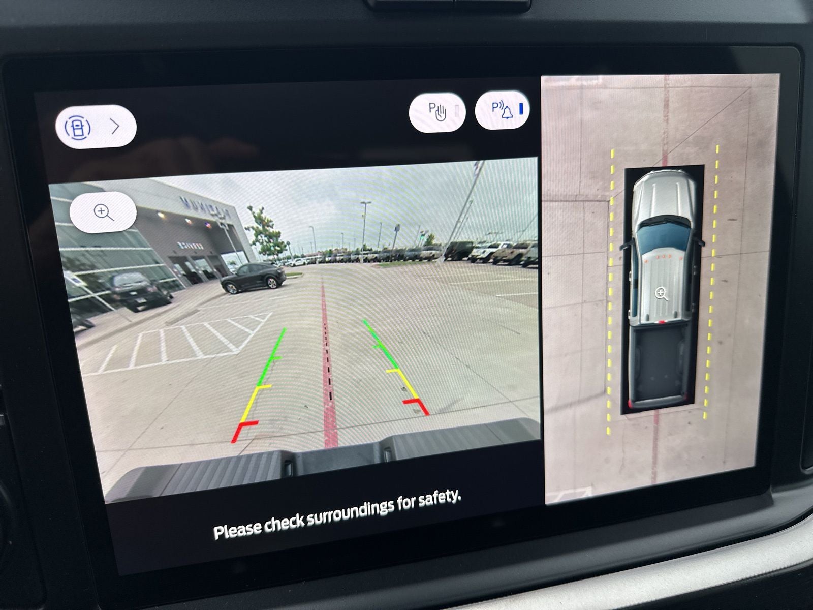 2025 Ford F-350SD Lariat