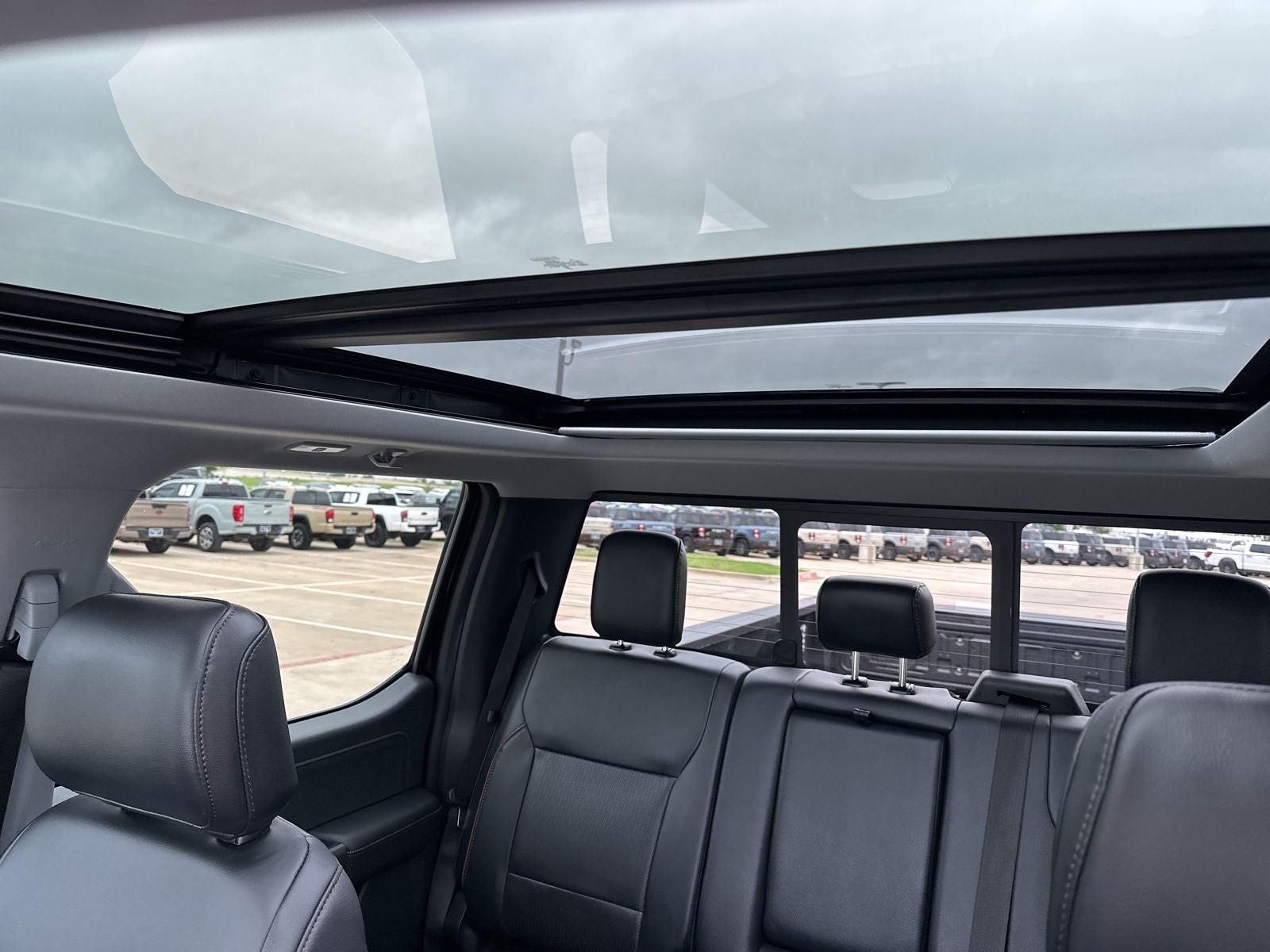 2025 Ford F-350SD Lariat