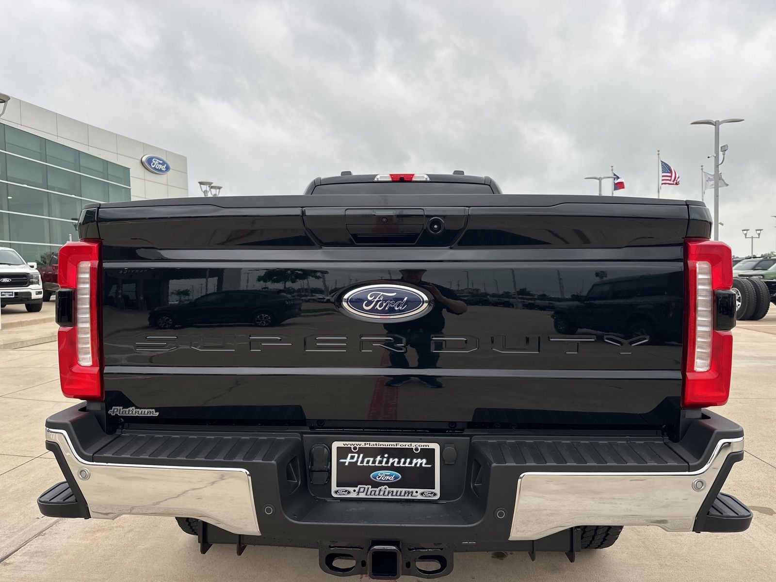 2025 Ford F-350SD Lariat