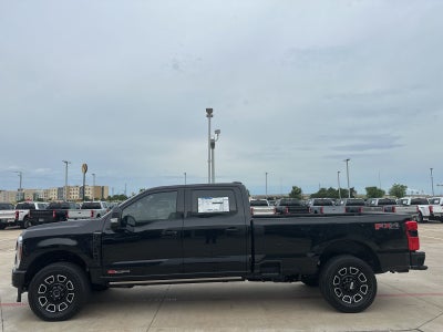 2025 Ford F-350SD Platinum