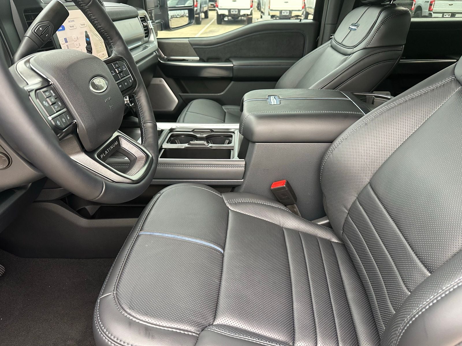 2025 Ford F-350SD Platinum