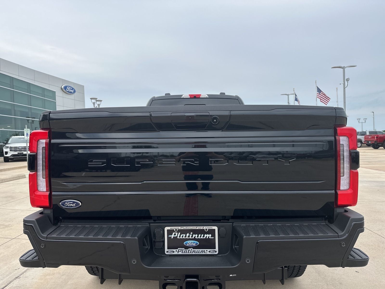 2025 Ford F-350SD Platinum