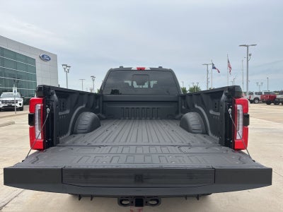 2025 Ford F-350SD Platinum