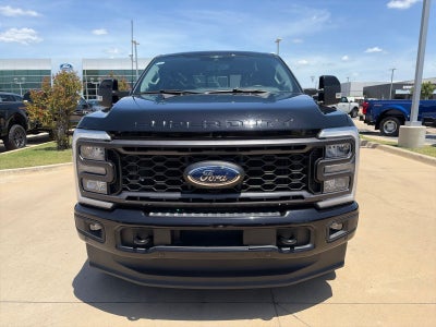 2023 Ford F-350SD Lariat