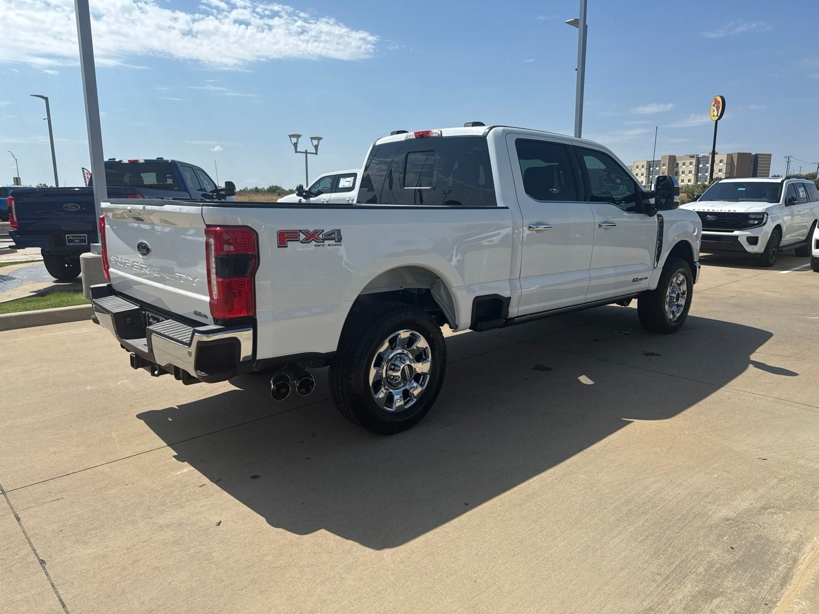 2026 Ford F-350SD Lariat