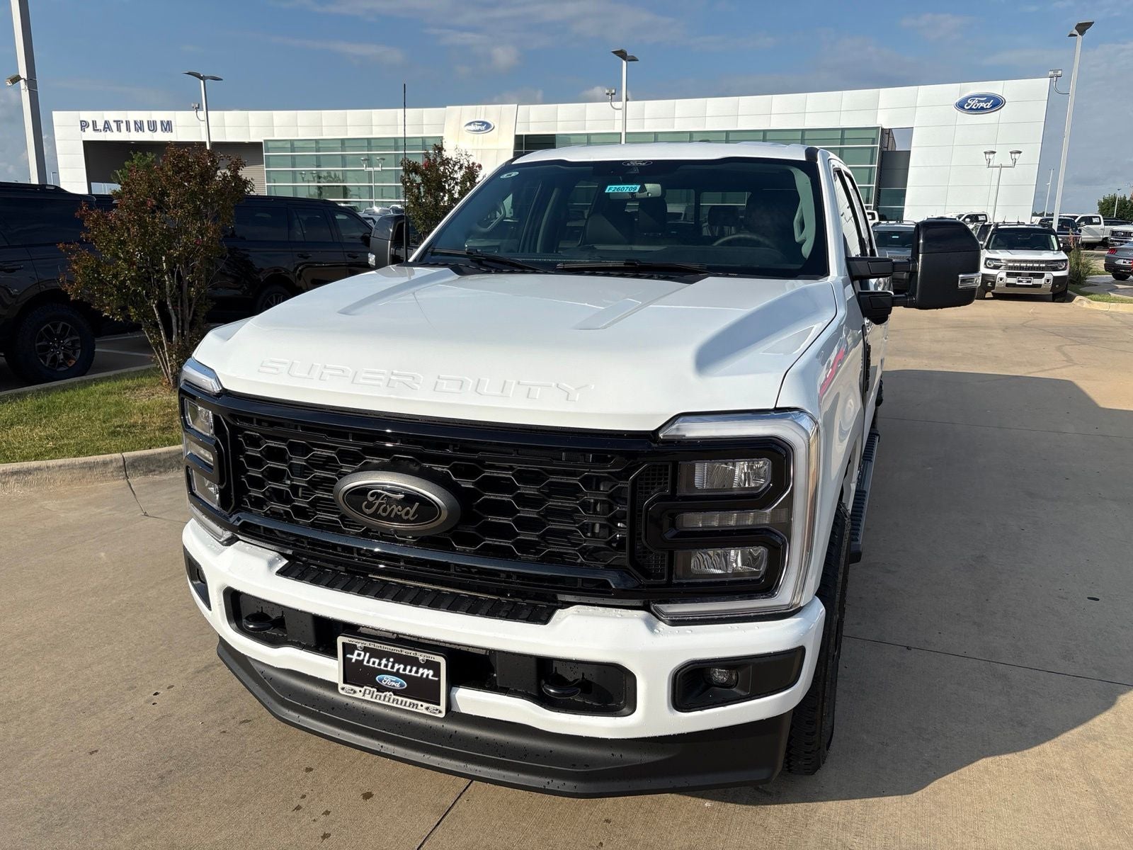2026 Ford F-350SD Lariat