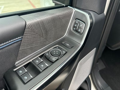 2025 Ford F-350SD Platinum