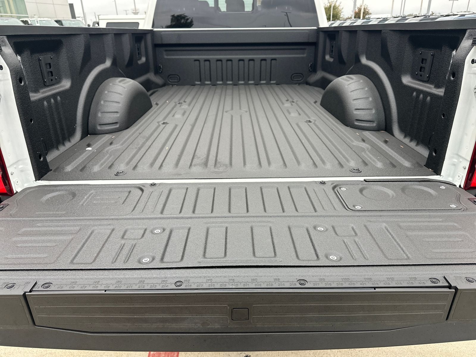 2025 Ford F-350SD Platinum