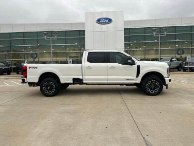 2025 Ford F-350SD Platinum