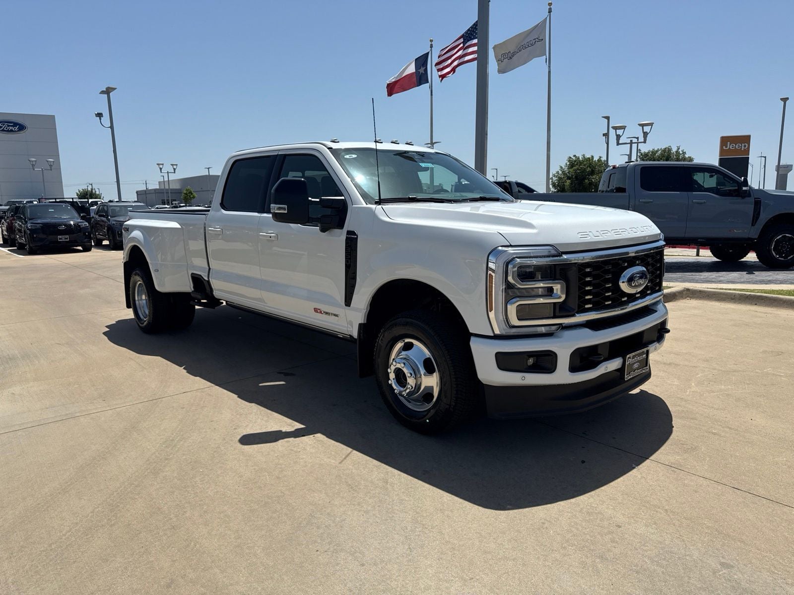 2026 Ford F-350SD Platinum DRW
