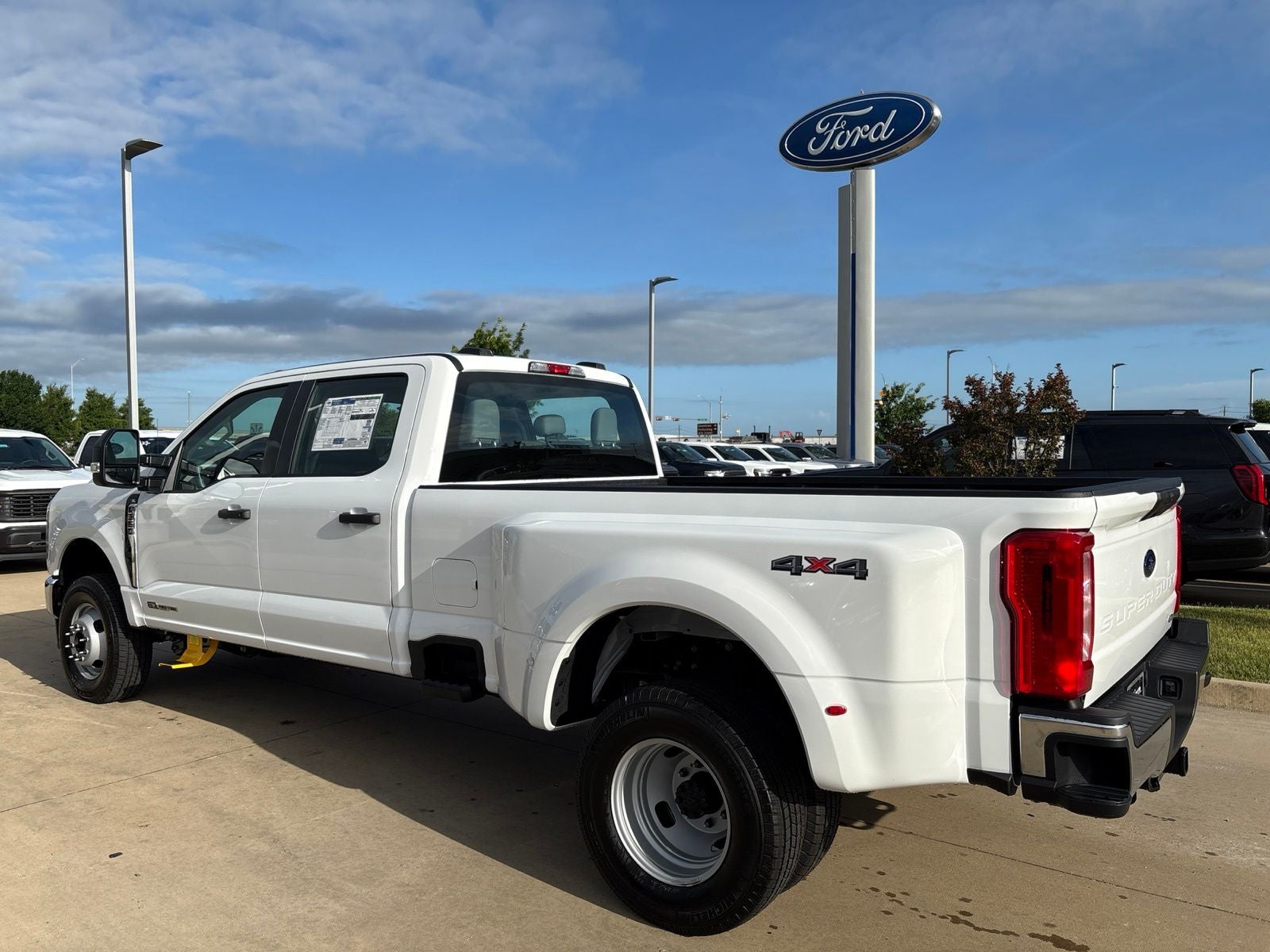 2026 Ford F-350SD XL DRW