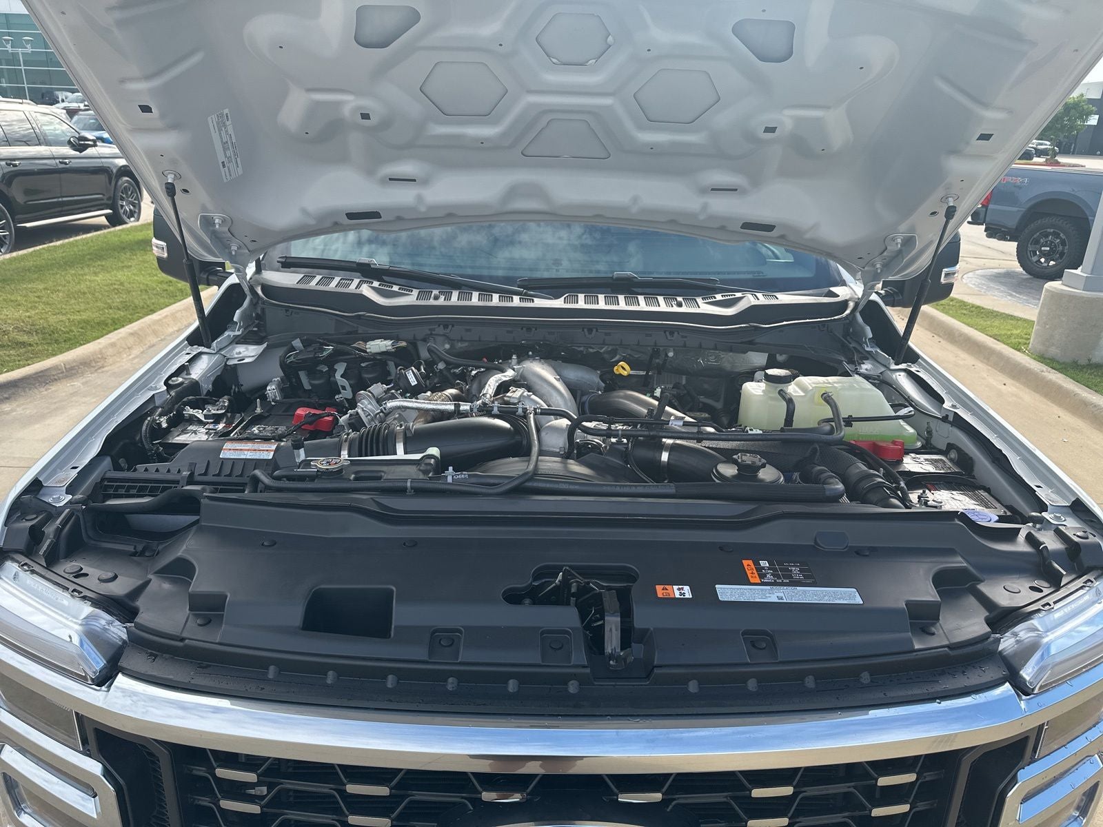 2026 Ford F-350SD Lariat DRW