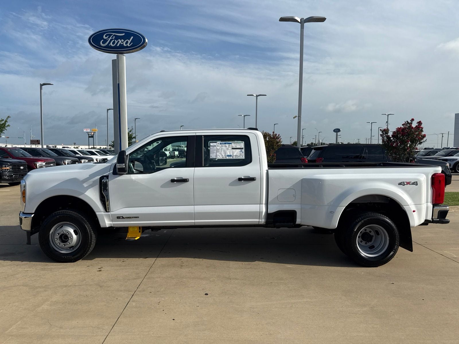 2026 Ford F-350SD XL DRW