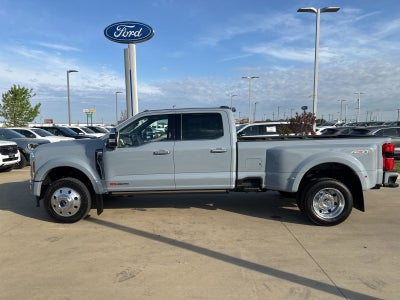 2026 Ford F-450SD Platinum DRW