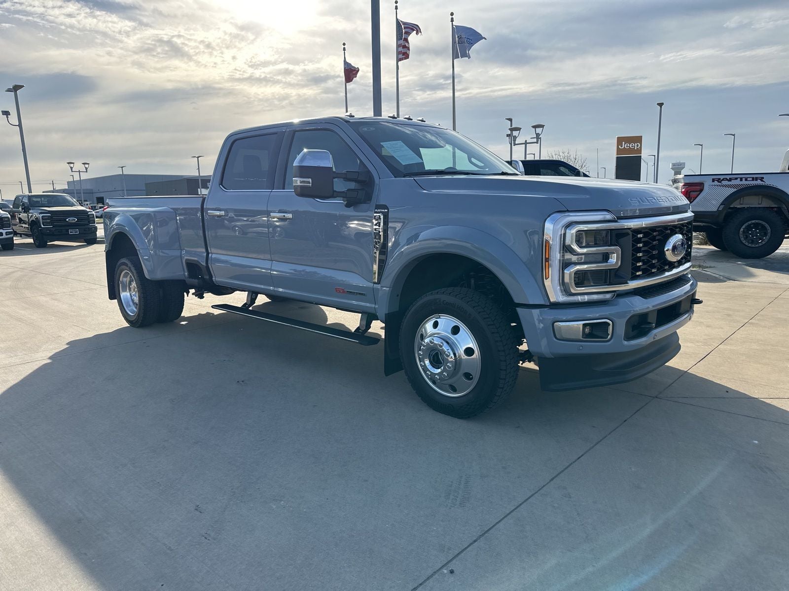 2026 Ford F-450SD Platinum DRW