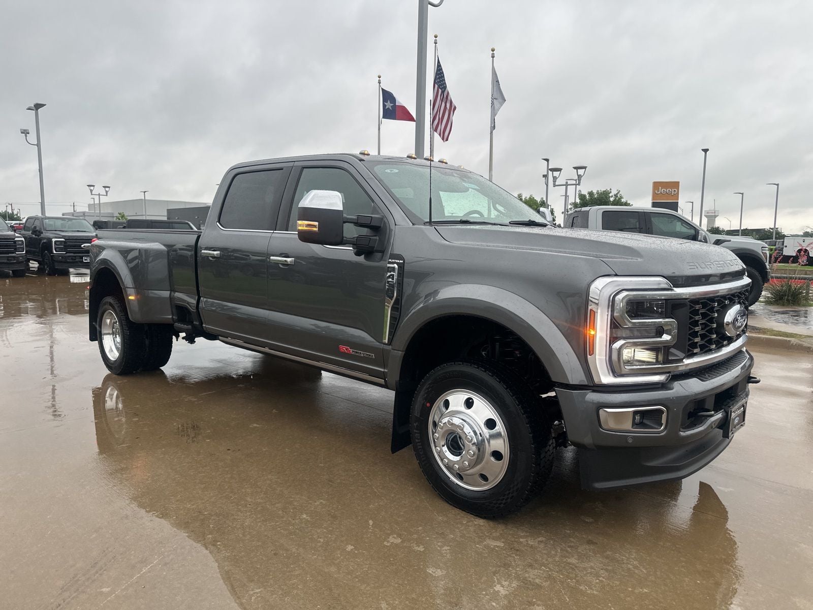 2026 Ford F-450SD Platinum DRW