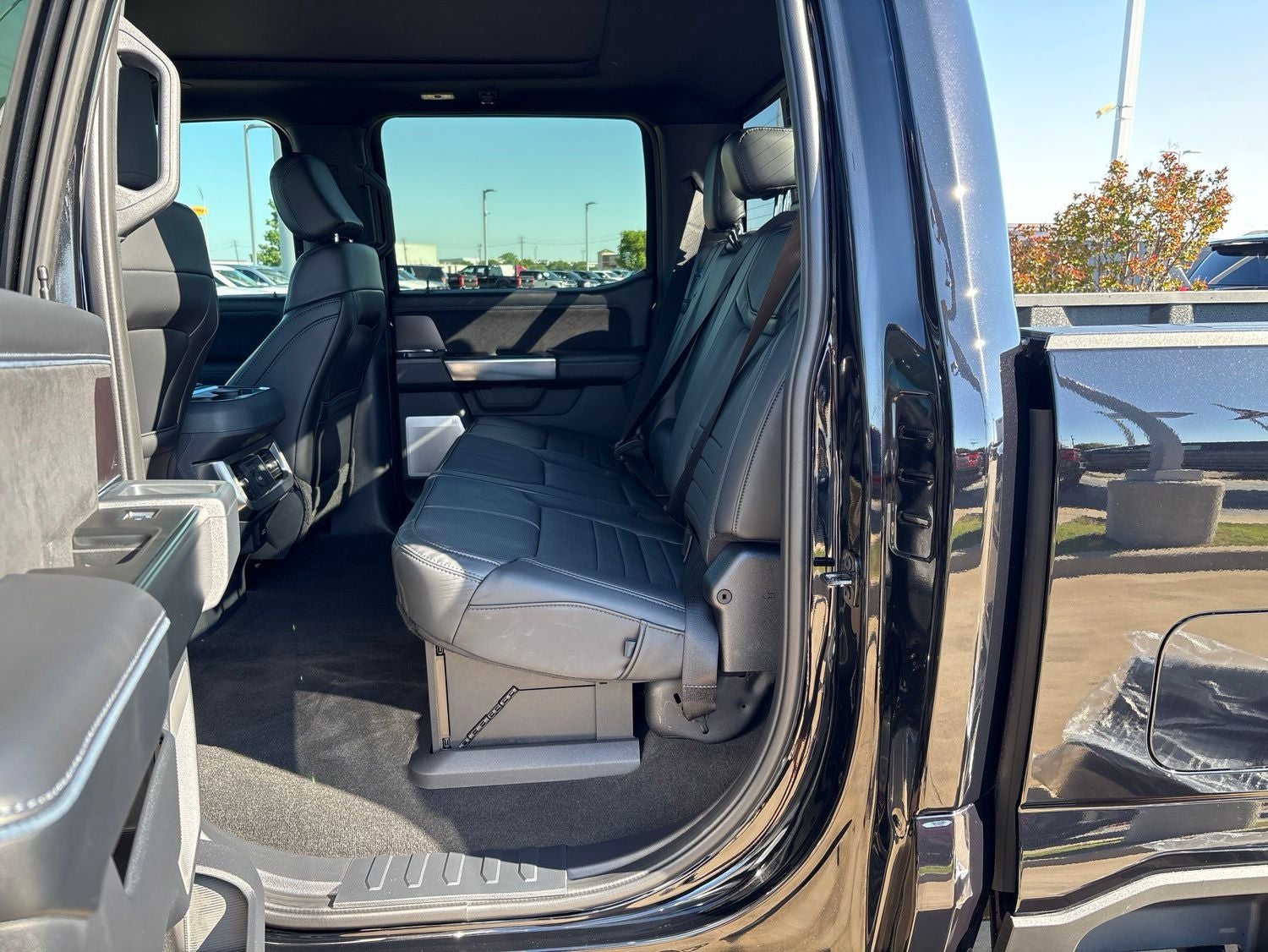 2026 Ford F-450SD Platinum DRW