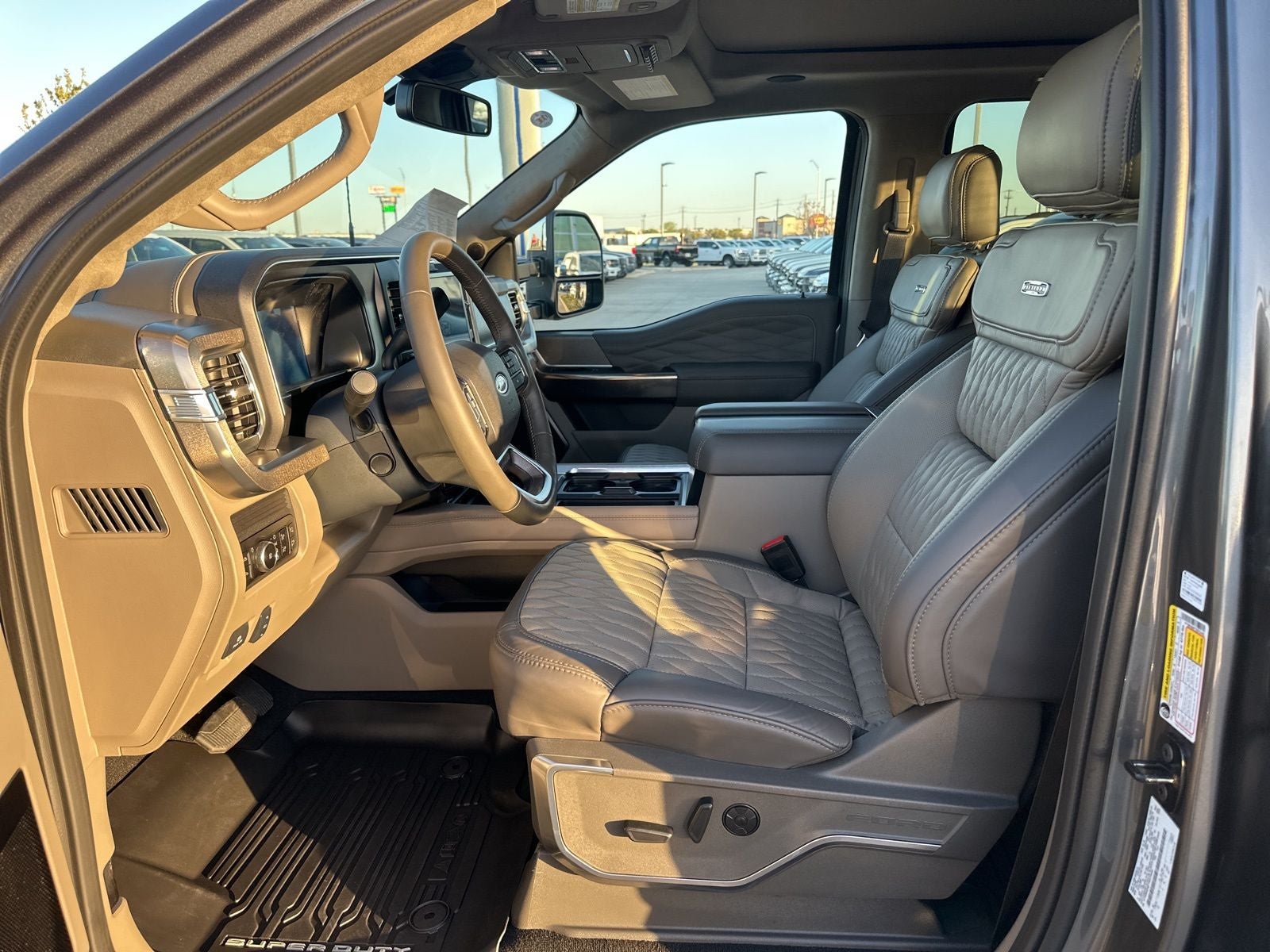 2026 Ford F-450SD Platinum DRW