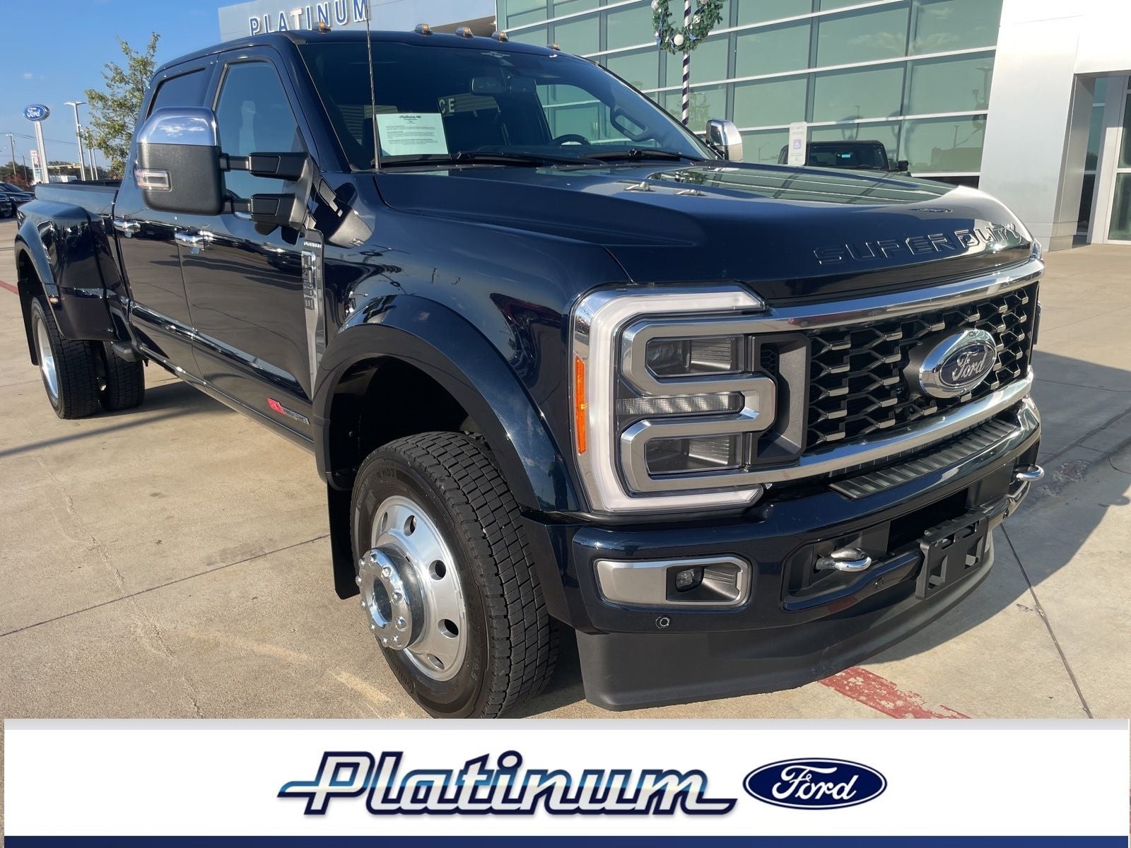 2023 Ford F-450SD Platinum DRW