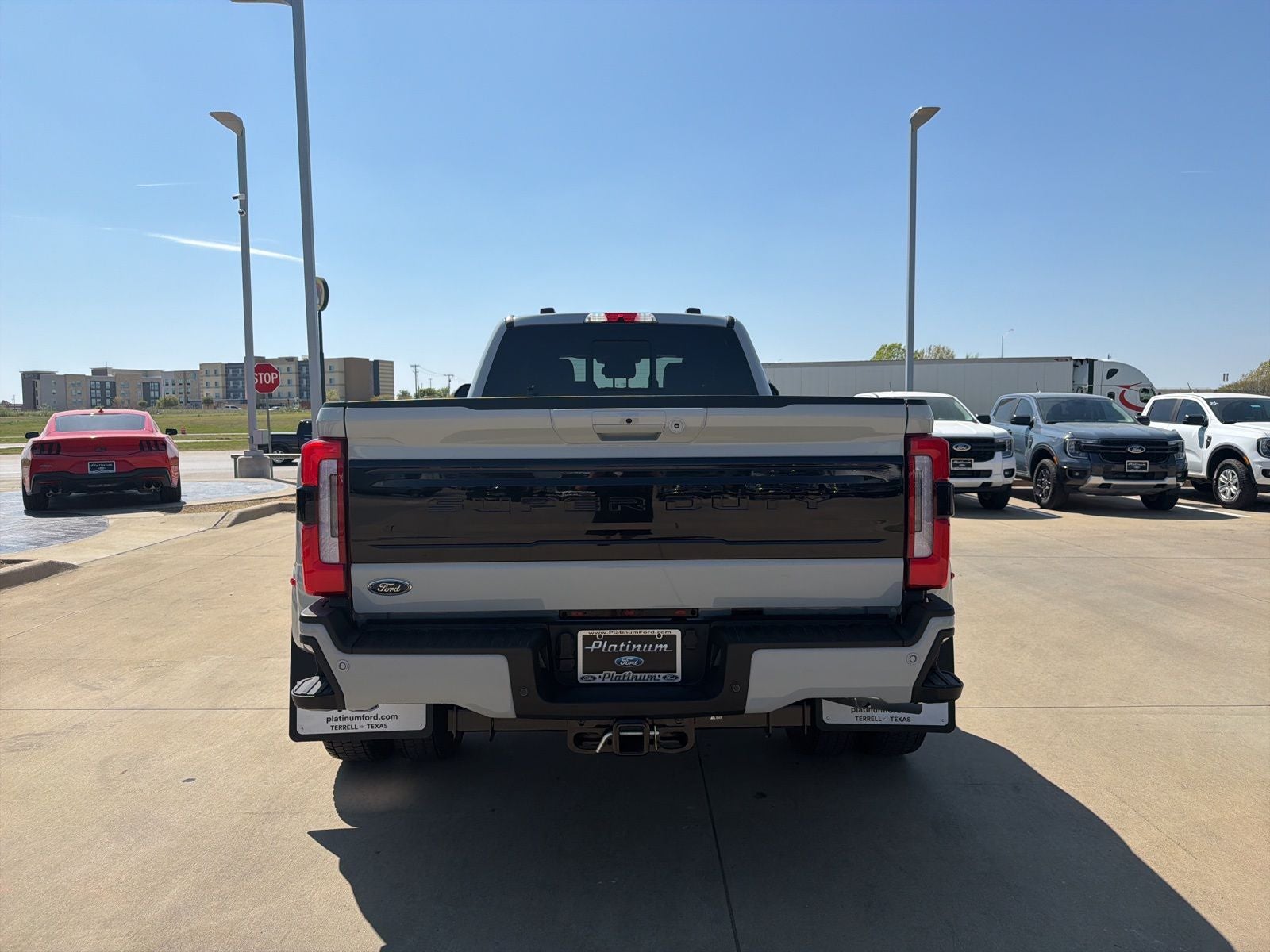 2026 Ford F-450SD Platinum DRW
