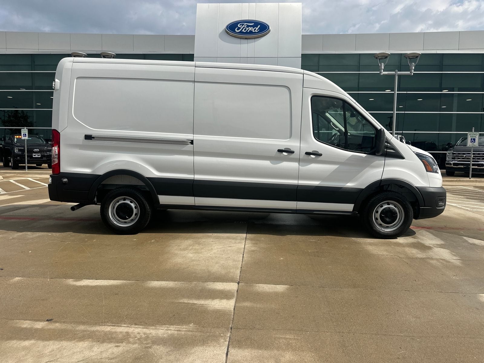 2026 Ford Transit-250 Base
