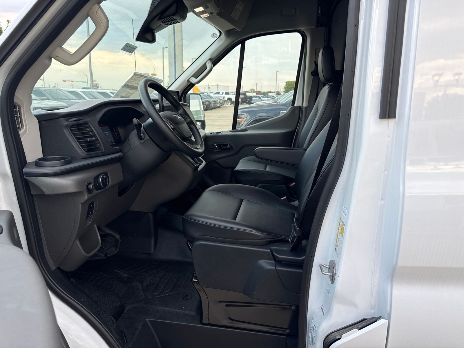 2026 Ford Transit-250 Base